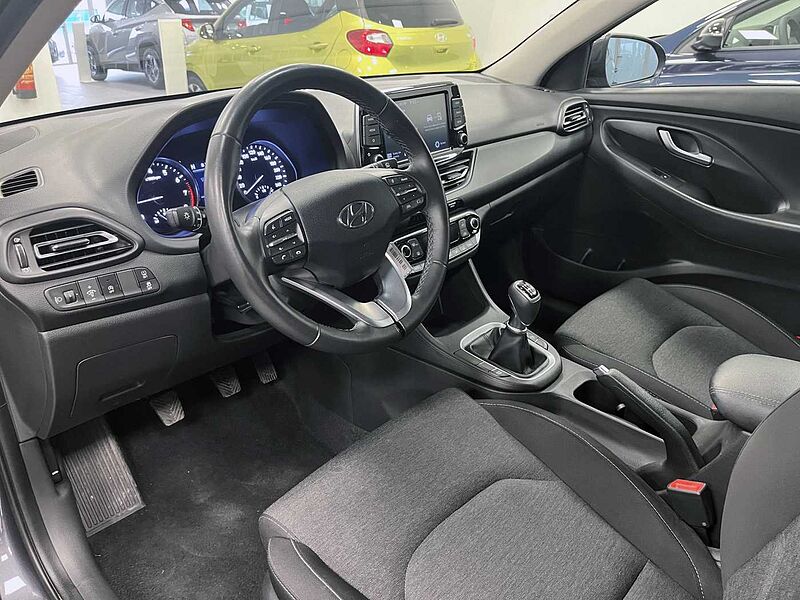 Hyundai i30 1.0 TGDI Klass LR 48V 120